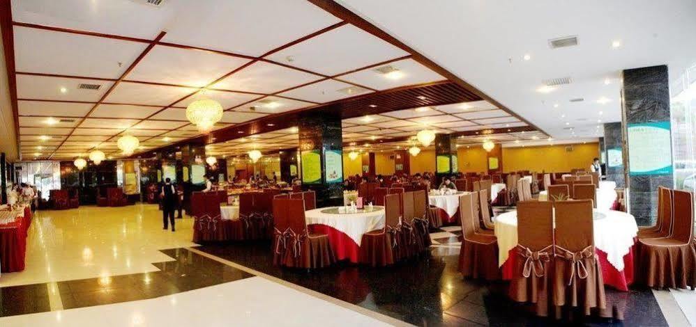פנגואנג Phoenix Grand Hotel מראה חיצוני תמונה