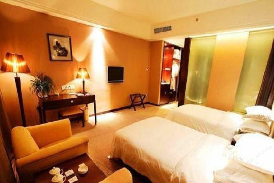 פנגואנג Phoenix Grand Hotel מראה חיצוני תמונה